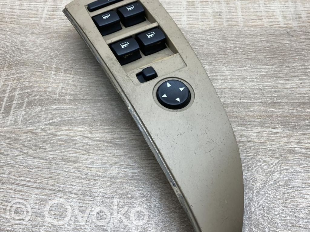 Electric window control switch   6951905,391539