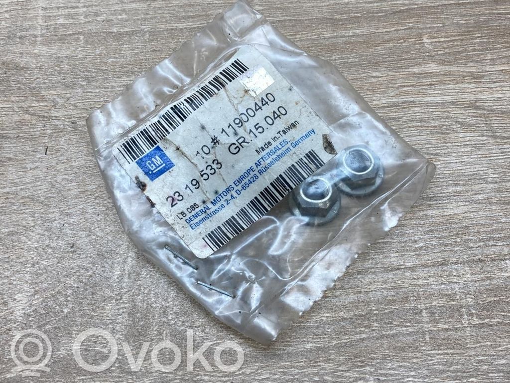 Tuercas/tornillos   11900440,2319533,3PCS