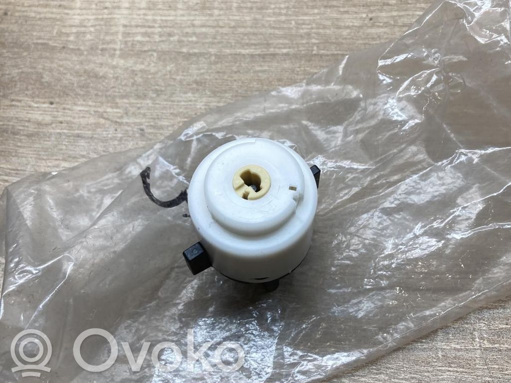 Audi A6 S6 C5 4B Contatto blocchetto accensione 