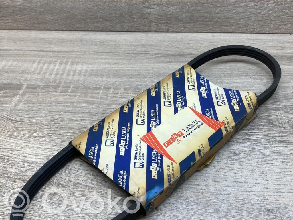 Honda Civic Pasek klinowy alternatora