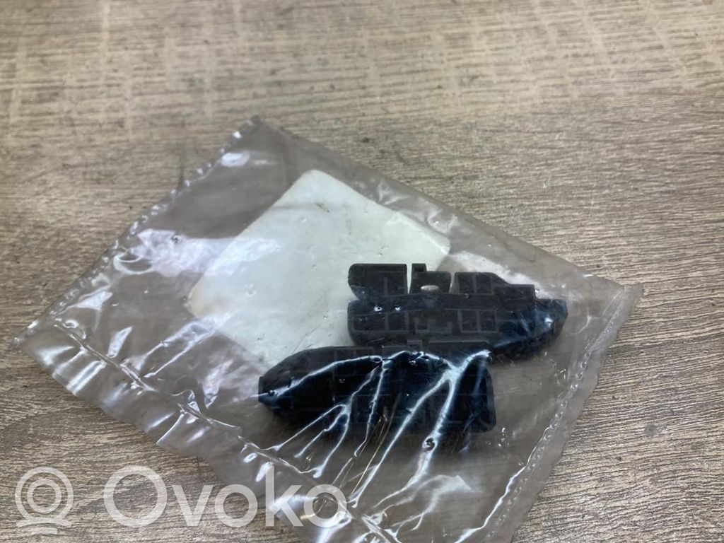 Opel Astra J Wischerarm vorne
