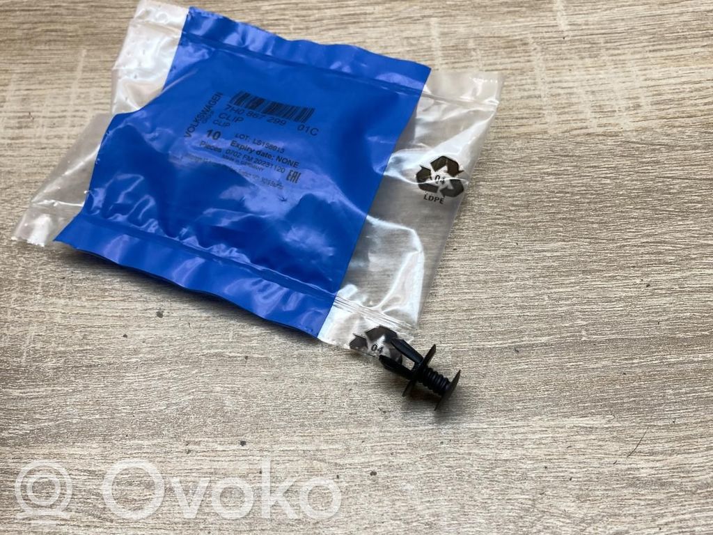 Volkswagen Jetta VI Inne części wnętrza samochodu 