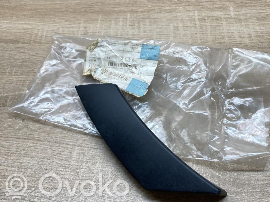 BMW X3 E83 Rivestimento del pannello parte angolare del paraurti anteriore 