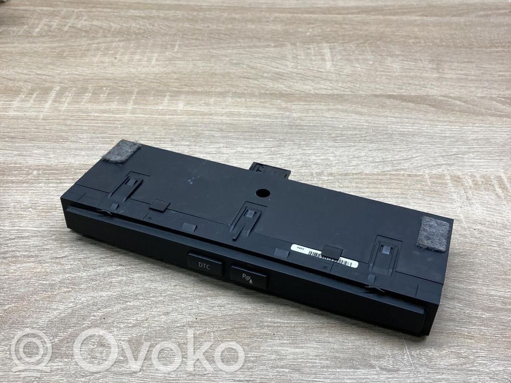 BMW 5 E60 E61 Comutator senzor parcare (PDC) 