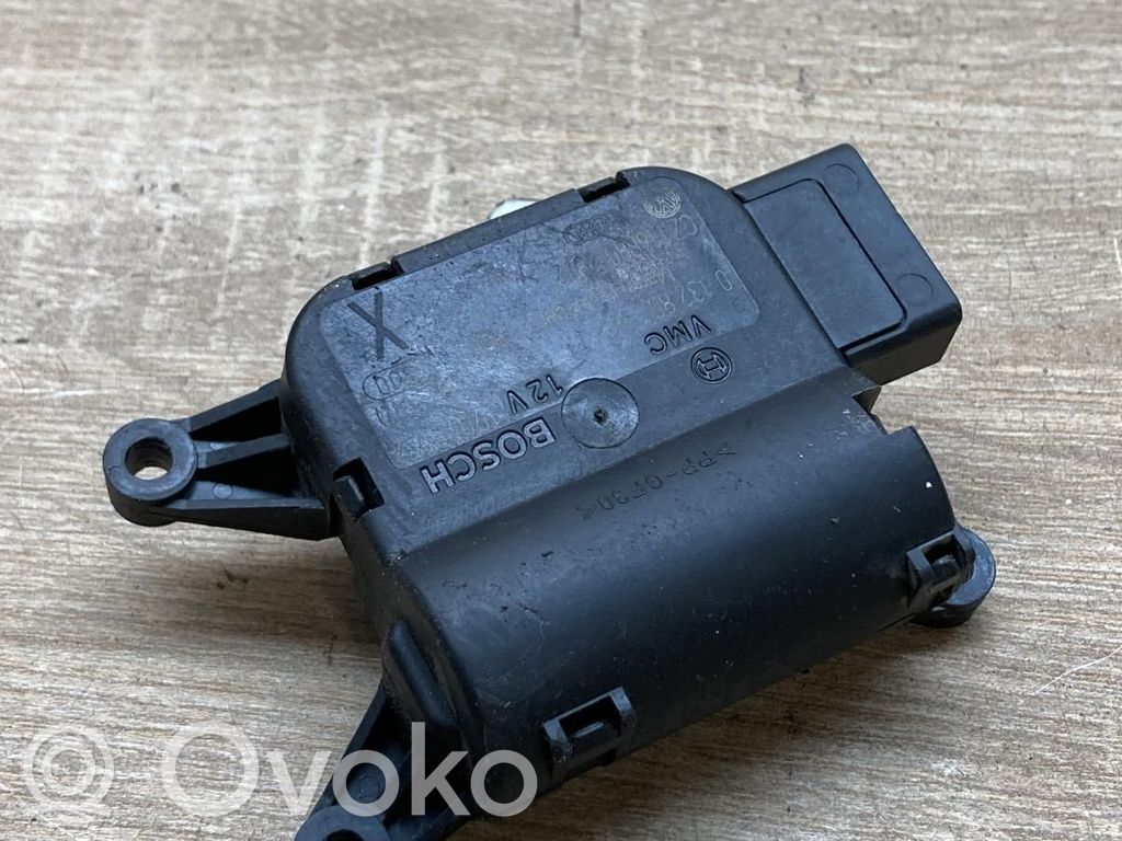 Volkswagen PASSAT B6 Motorino attuatore aria 