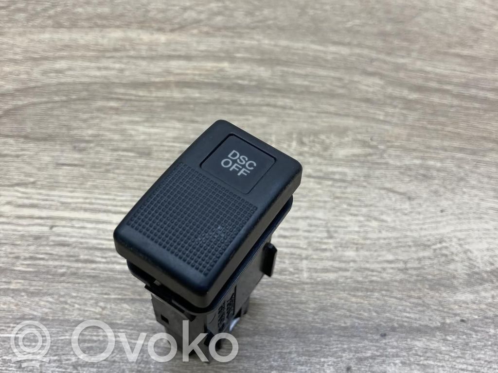 Bouton interrupteur programme de stabilité ESP   15A469
