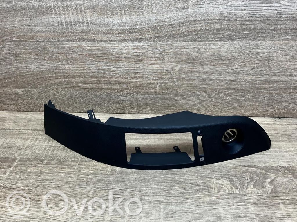 Toyota Corolla Verso AR10 Altra parte interiore