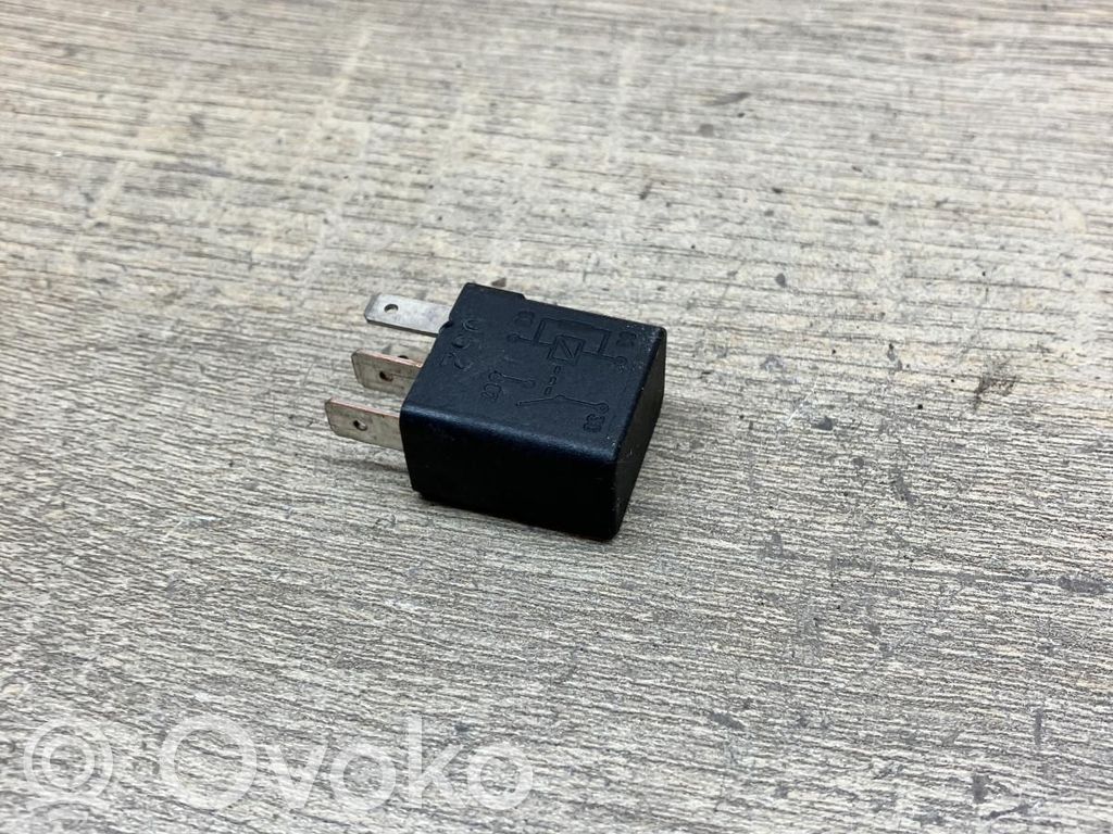 Opel Zafira A Altri relè
