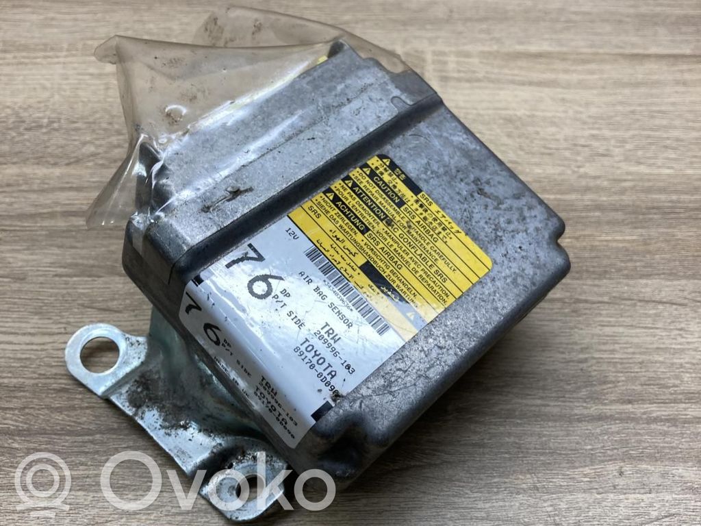 Toyota Yaris Unitate/modul de comandă airbaguri 