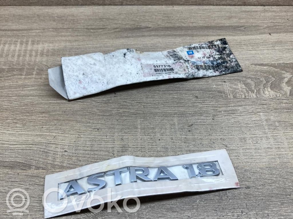 Opel Astra H Logo, sigle, emblème de porte arrière 