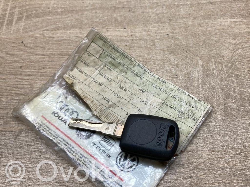 Skoda Fabia Mk1 (6Y) Klucz / Karta zapłonu 