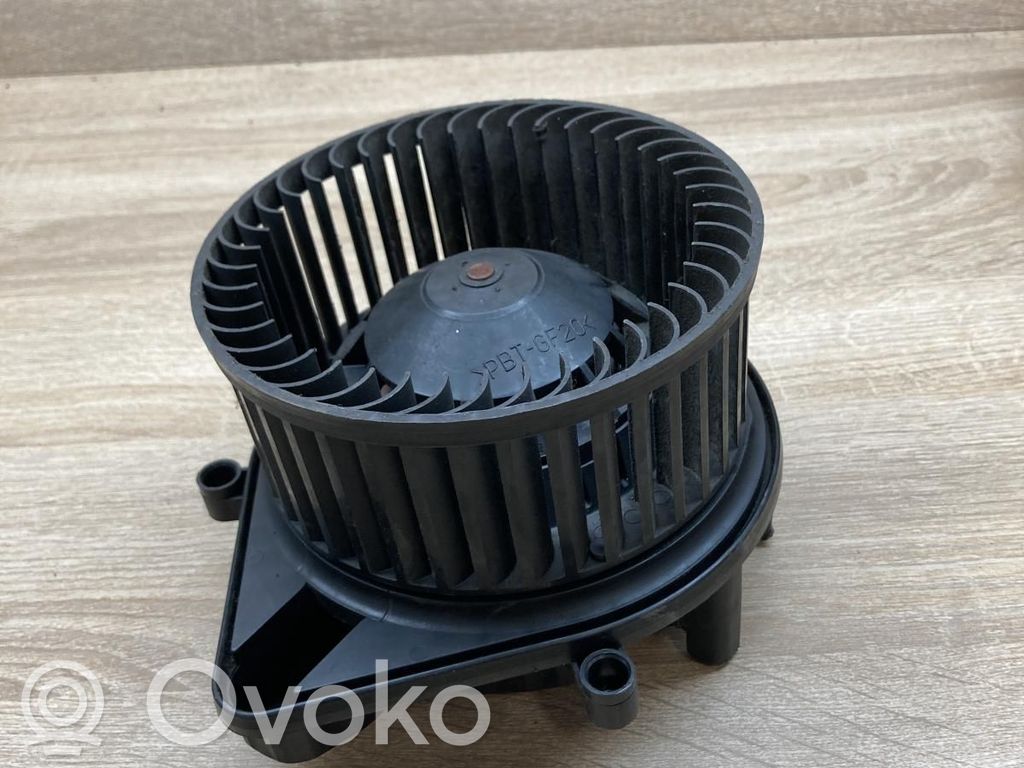 Audi A4 S4 B6 8E 8H Heizungslüfter