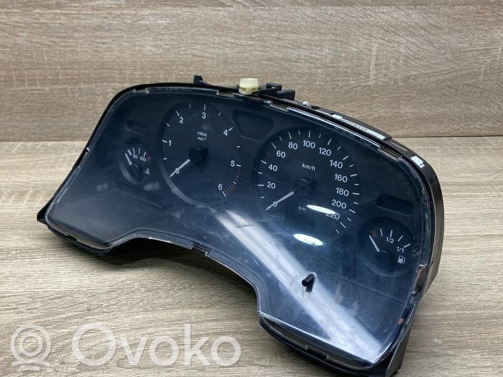 Opel Zafira A Nopeusmittari (mittaristo) 