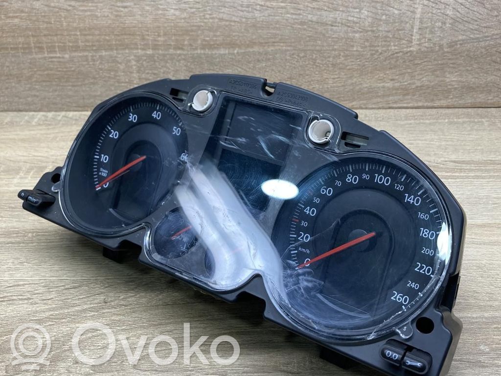 Volkswagen PASSAT B6 Tachimetro (quadro strumenti)