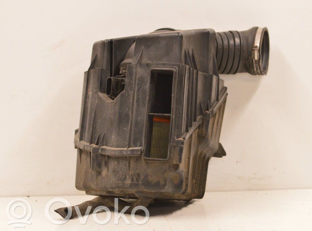 Audi A8 S8 D3 4E Air filter box 