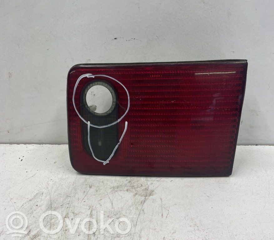 Tailgate rear/tail lights   4D0945094