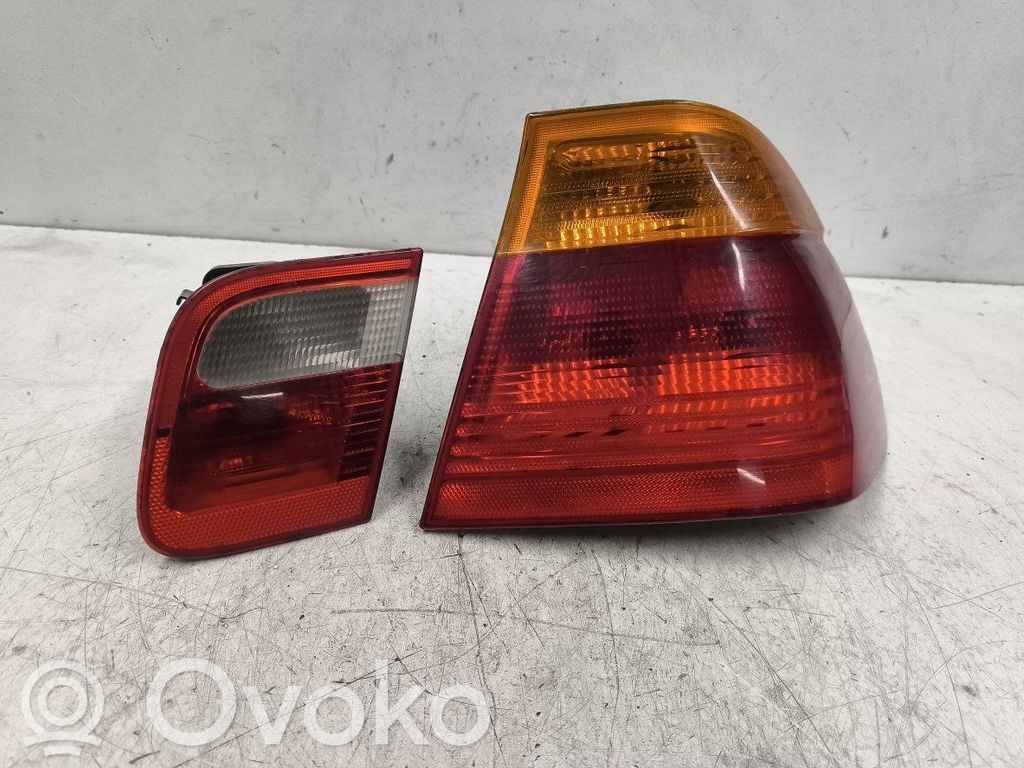 Rear/tail lights set   8364922,8364924