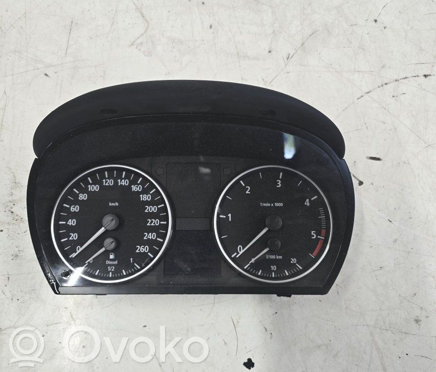 BMW 3 E90 E91 Nopeusmittari (mittaristo) 