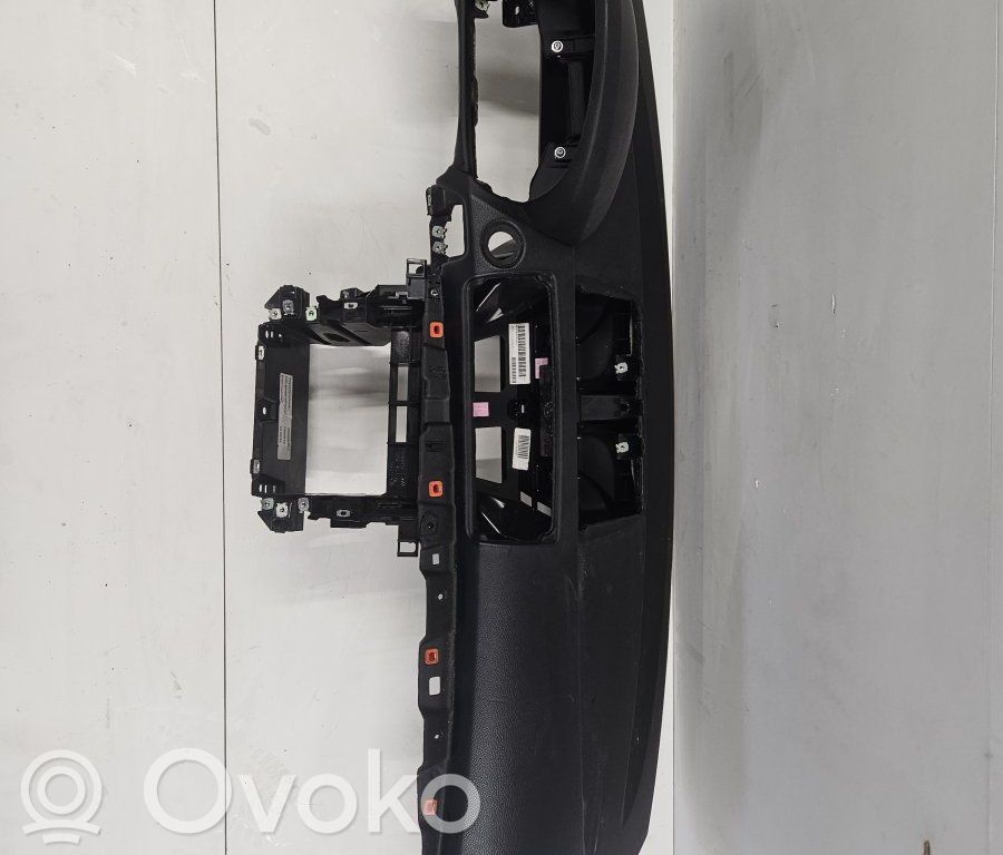 BMW 1 E81 E87 Panel de instrumentos 