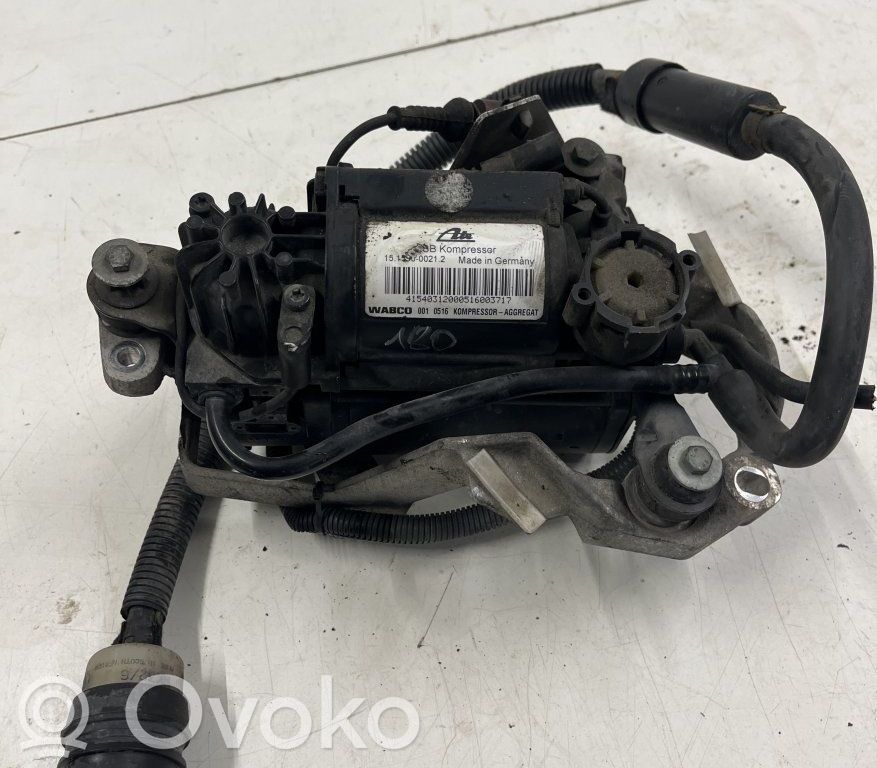 Audi A8 S8 D3 4E Gaisa kompresors 