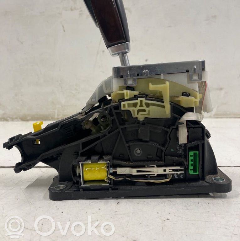 Gear shifter/selector   212503