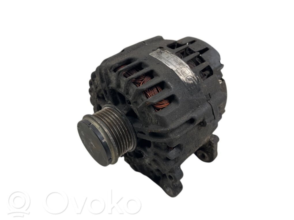 Audi A4 S4 B8 8K Ģenerators 