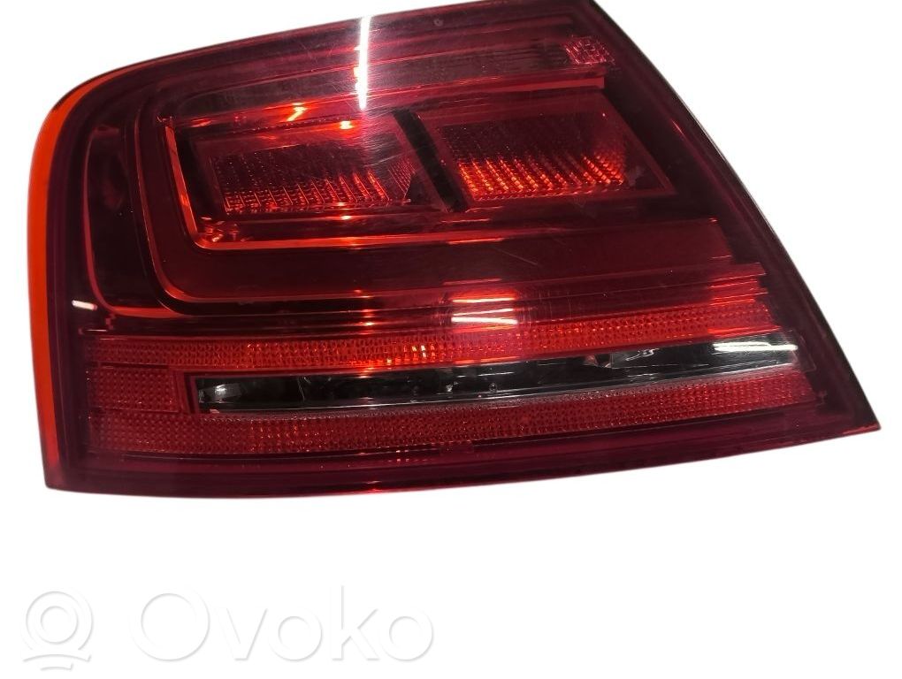 Audi A8 S8 D4 4H Lampă spate în caroserie 