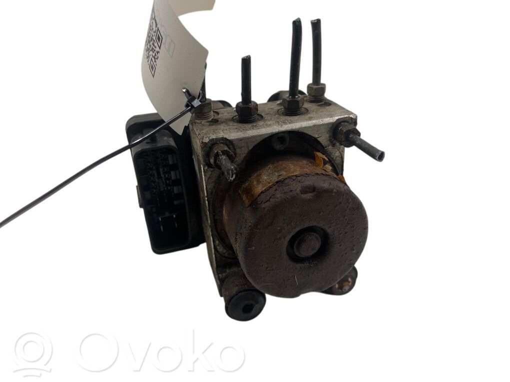 Mazda MPV ABS Pump 