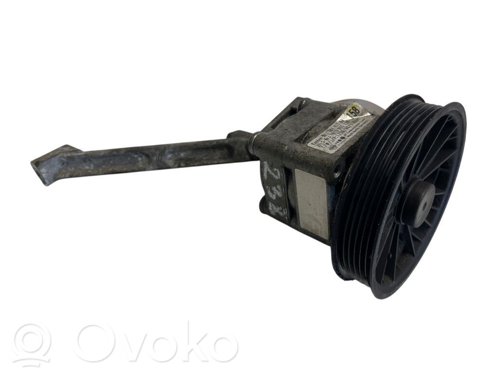 Power steering pump   30741790