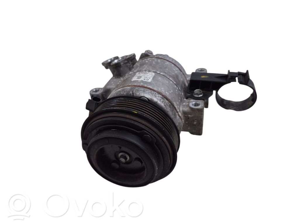 Ilmastointilaitteen kompressorin pumppu (A/C)   JUBCA05,KF0161450