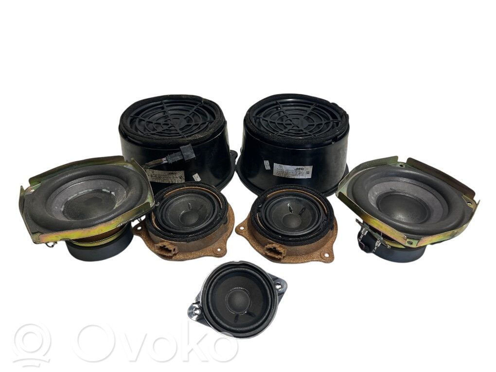 Audio system kit   4FO035415A,4FO035411D,4F0035412B