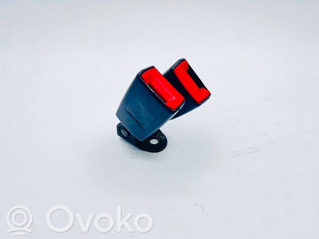 Audi TT TTS Mk2 Klamra środkowego pasa bezpieczeństwa fotela tylnego 