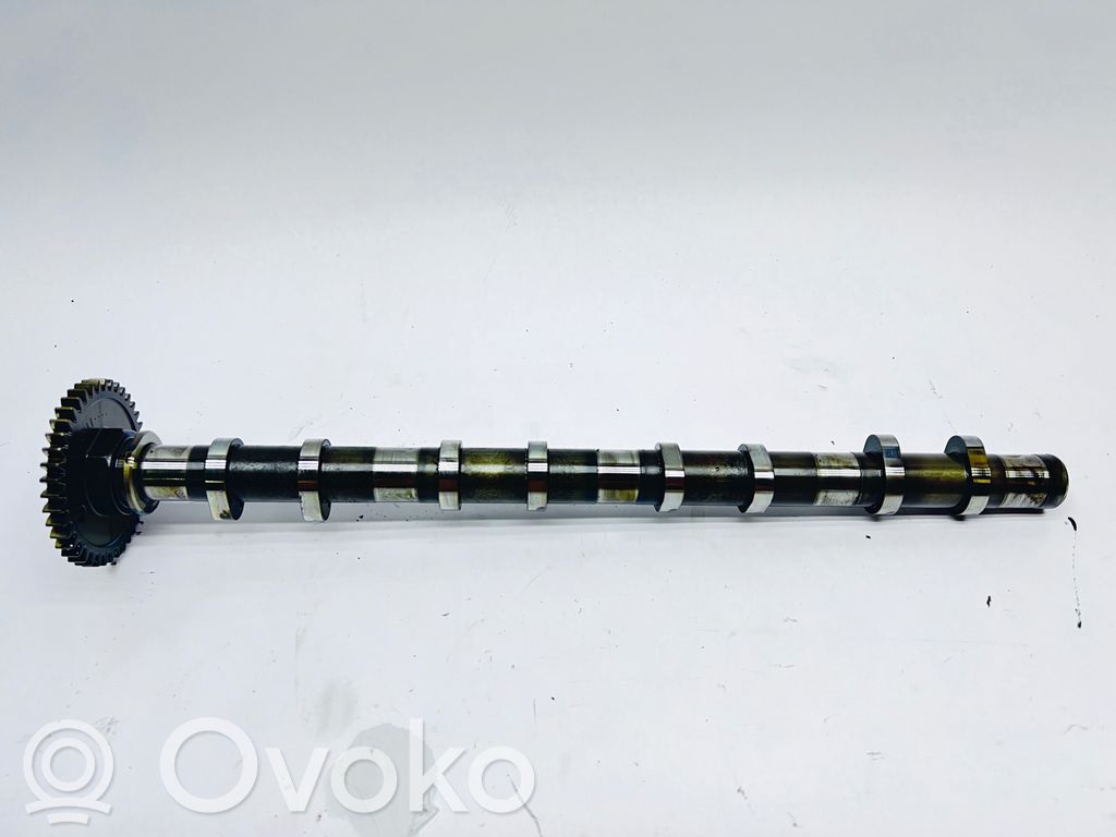 BMW 5 G30 G31 G38 Paskirstymo velenėlis 
