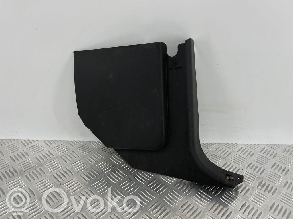 Ford Explorer Kita salono detalė 