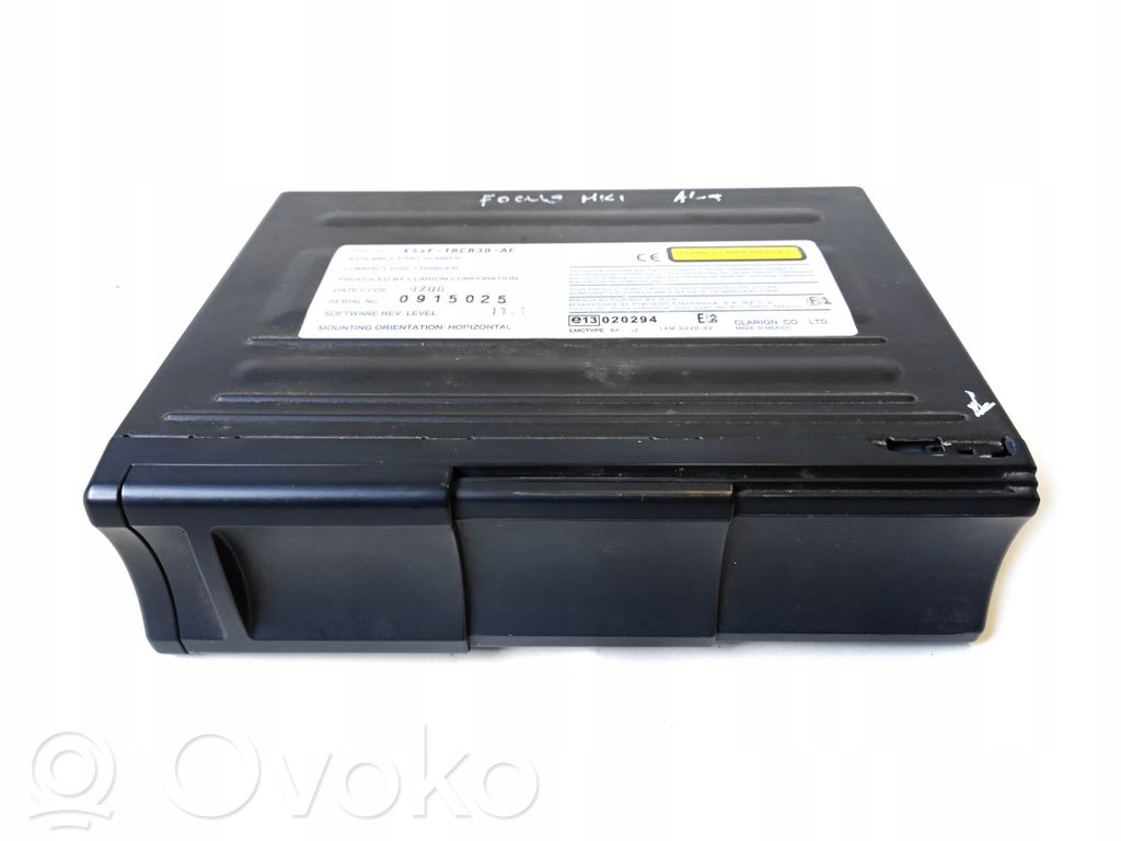 Ford Focus CD/DVD keitiklis 
