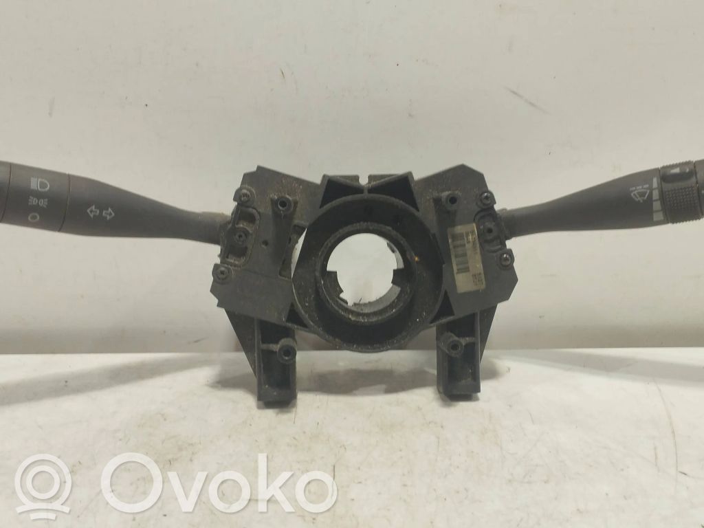 Land Rover Freelander Wiper turn signal indicator stalk/switch 