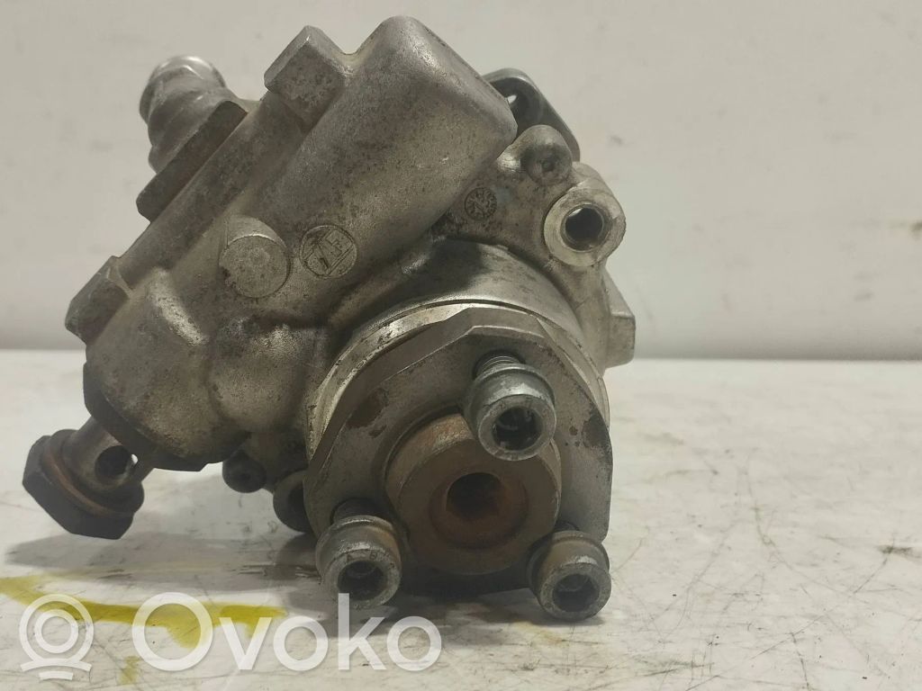 Volkswagen Golf IV Pompa wspomagania 