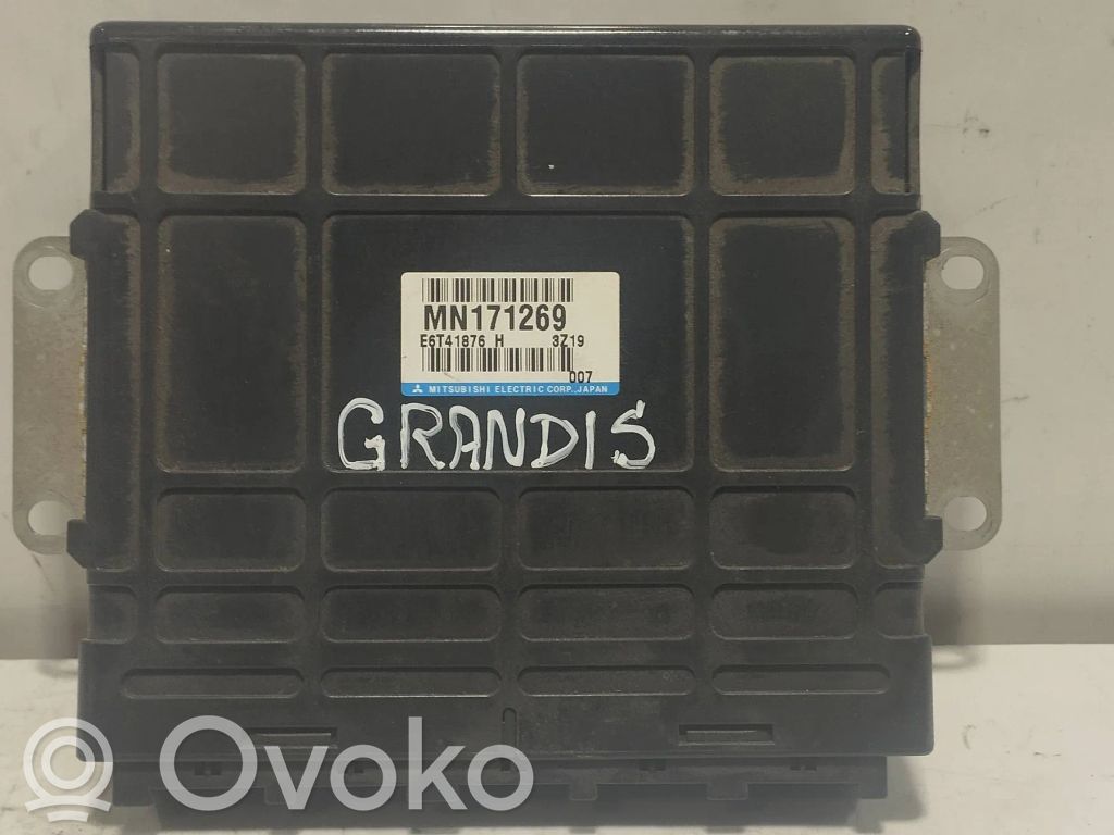 Mitsubishi Grandis Engine control unit/module 