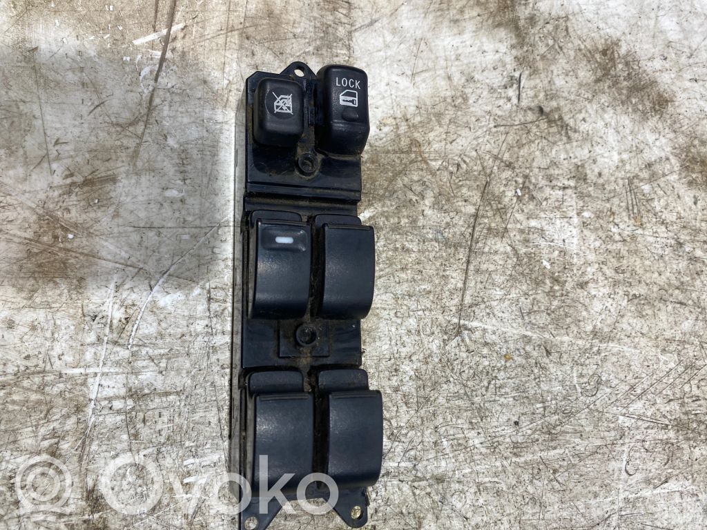 Electric window control switch   8608A058,0389D,C8DD606MB