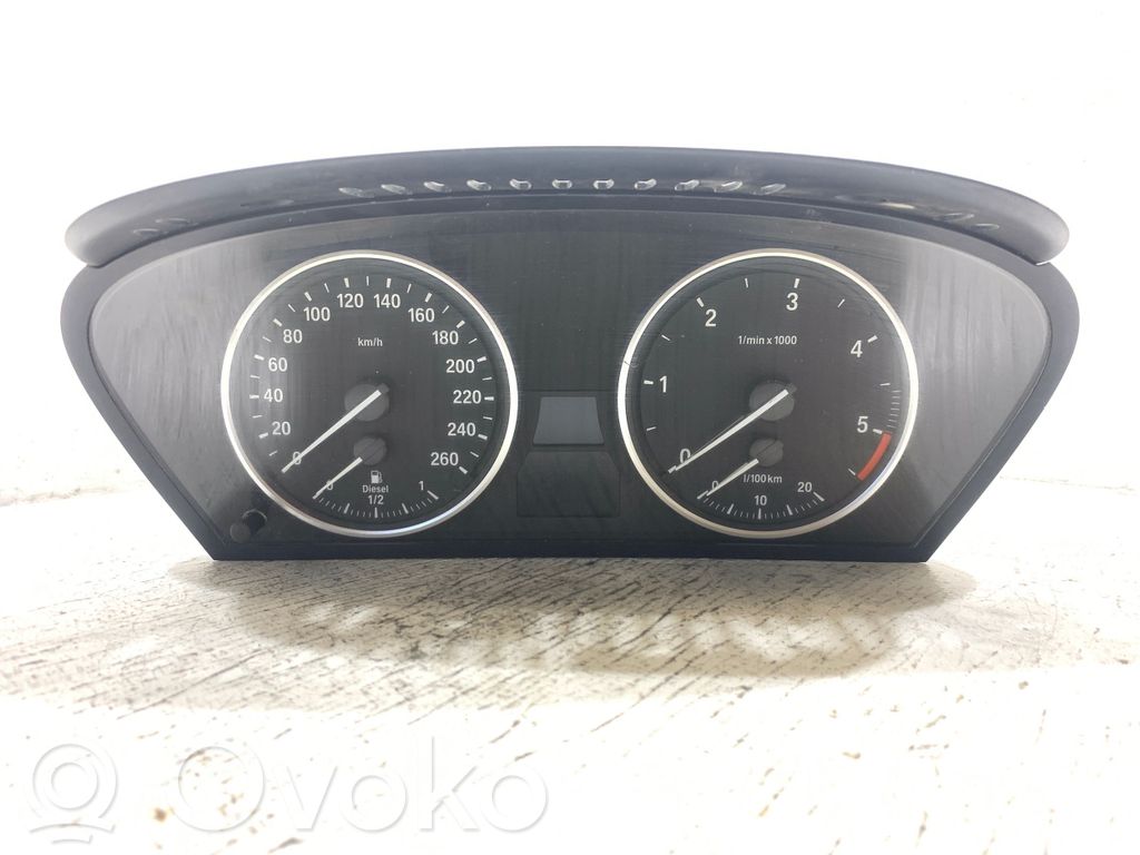 BMW 5 E60 E61 Speedometer (instrument cluster) 