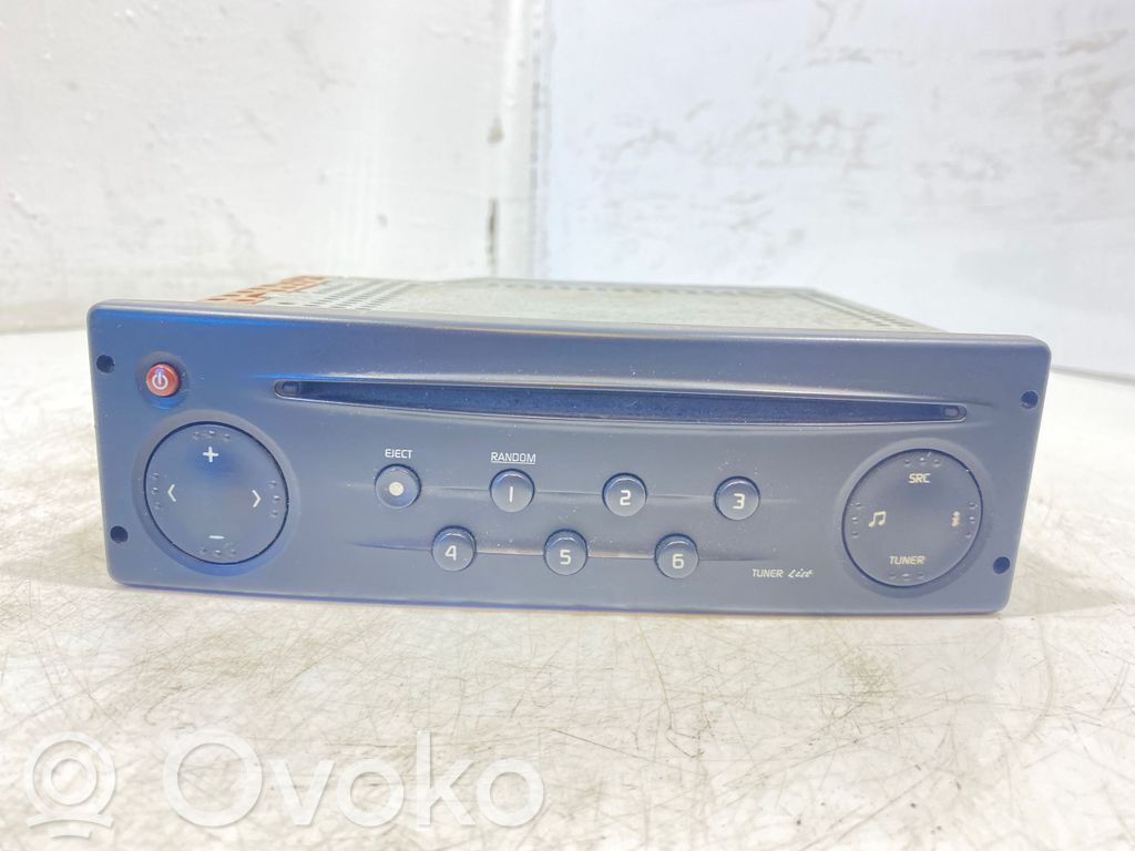 Renault Trafic II (X83) Unitate principală radio/CD/DVD/GPS 