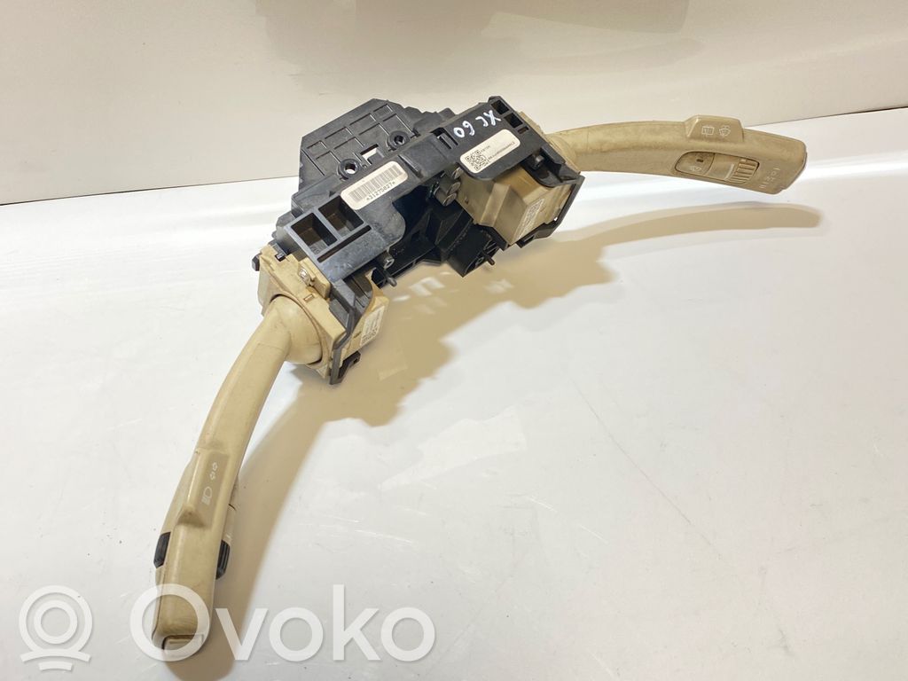 Volvo XC60 Manetka / Przełącznik kierunkowskazów wycieraczek 