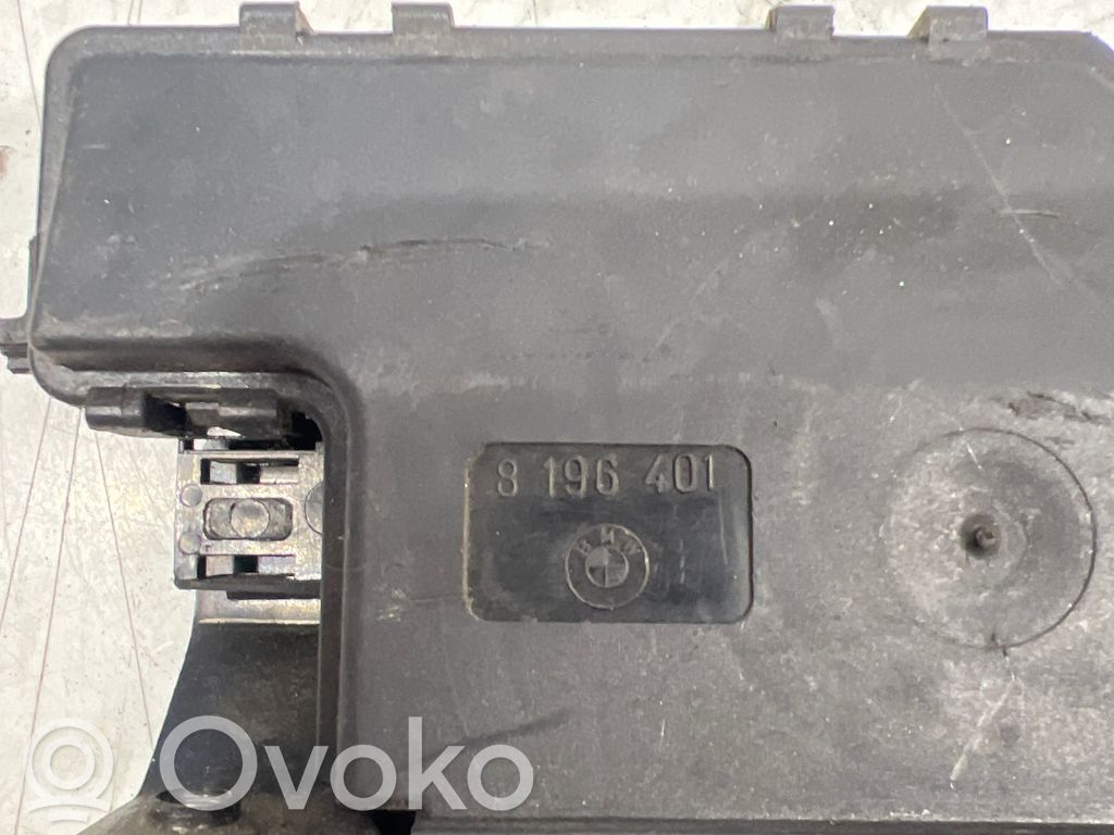 Tailgate/trunk/boot lock/catch/latch   8196401