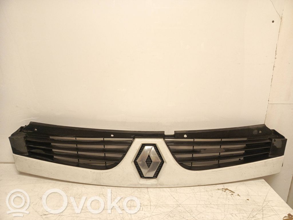 Renault Master II Front grill 