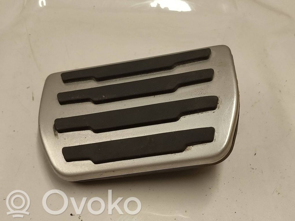 Land Rover Discovery Sport Brake pedal 