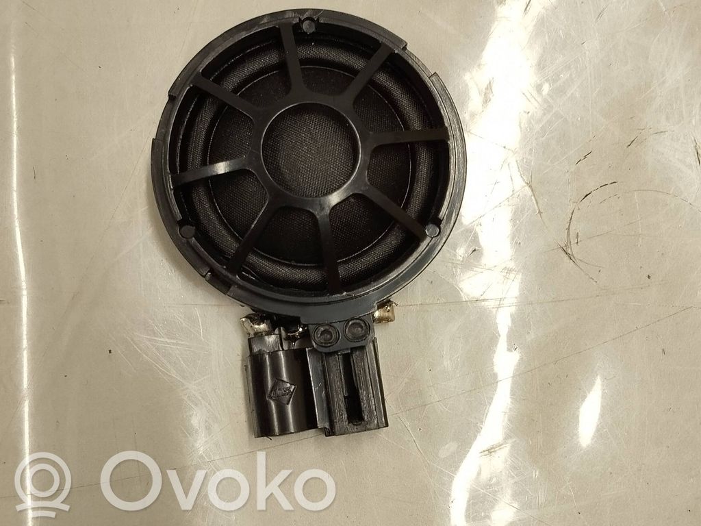 Tesla Model S Etuoven diskanttikaiutin 