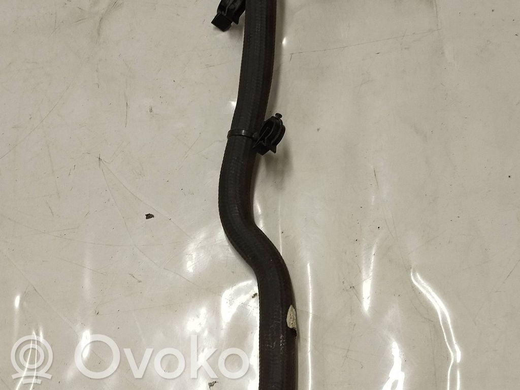 Tesla Model S Kühlleitung / Kühlschlauch 