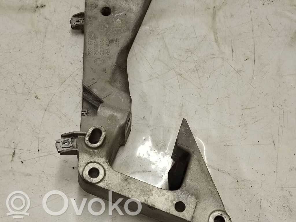 BMW 3 F30 F35 F31 Gearbox mounting bracket 