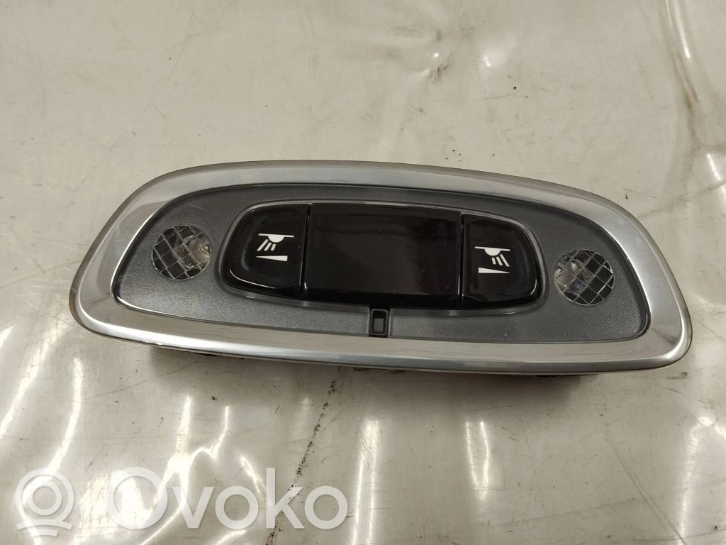 Volvo XC90 Luz del asiento trasero 
