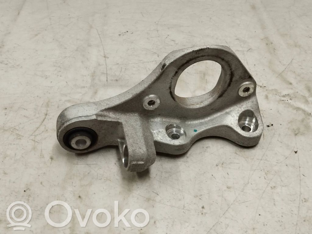 Volvo XC90 Driveshaft support bearing bracket 